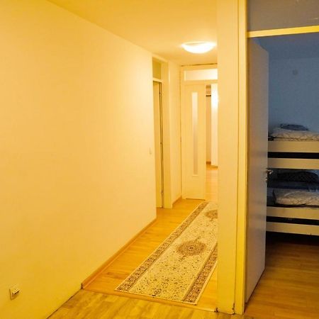 City Center Grand Apartment - Three-Bedroom, Free Parking Sarajevo Buitenkant foto